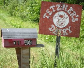 Tetzner's Mailbox and Sign